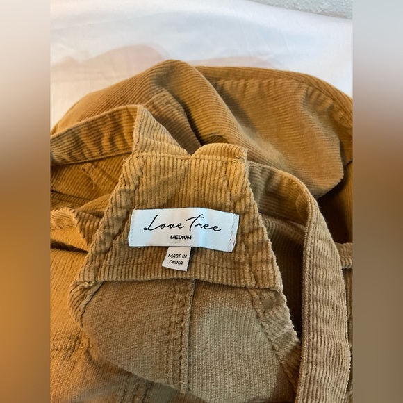 Love Tree corduroy overalls, size Medium in very good condition - Picture 6 of 6